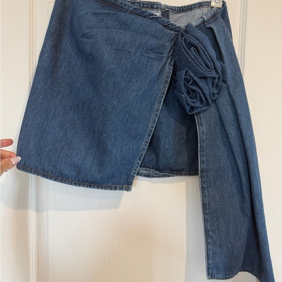 Gianni Bini Dark Blue Denim Mini Skirt with Rosette - Picture 2 of 5